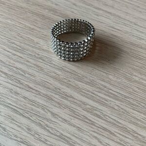 Gorgeous costume ring, 10$ or 2 for 15$!